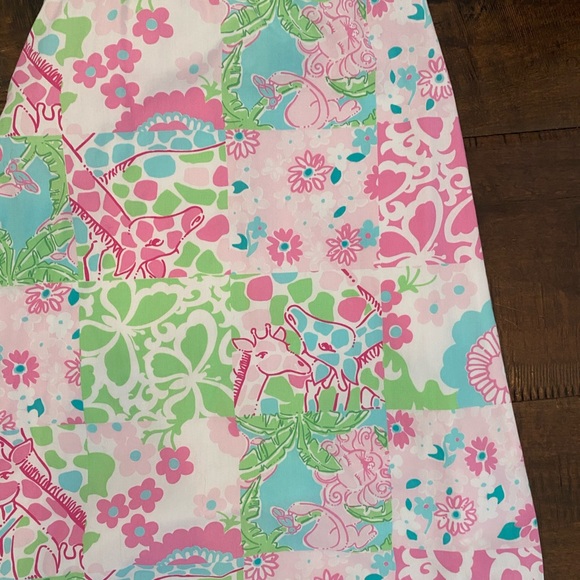 Lilly Pulitzer - Picture 2 of 4